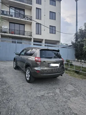 Toyota RAV4 2010