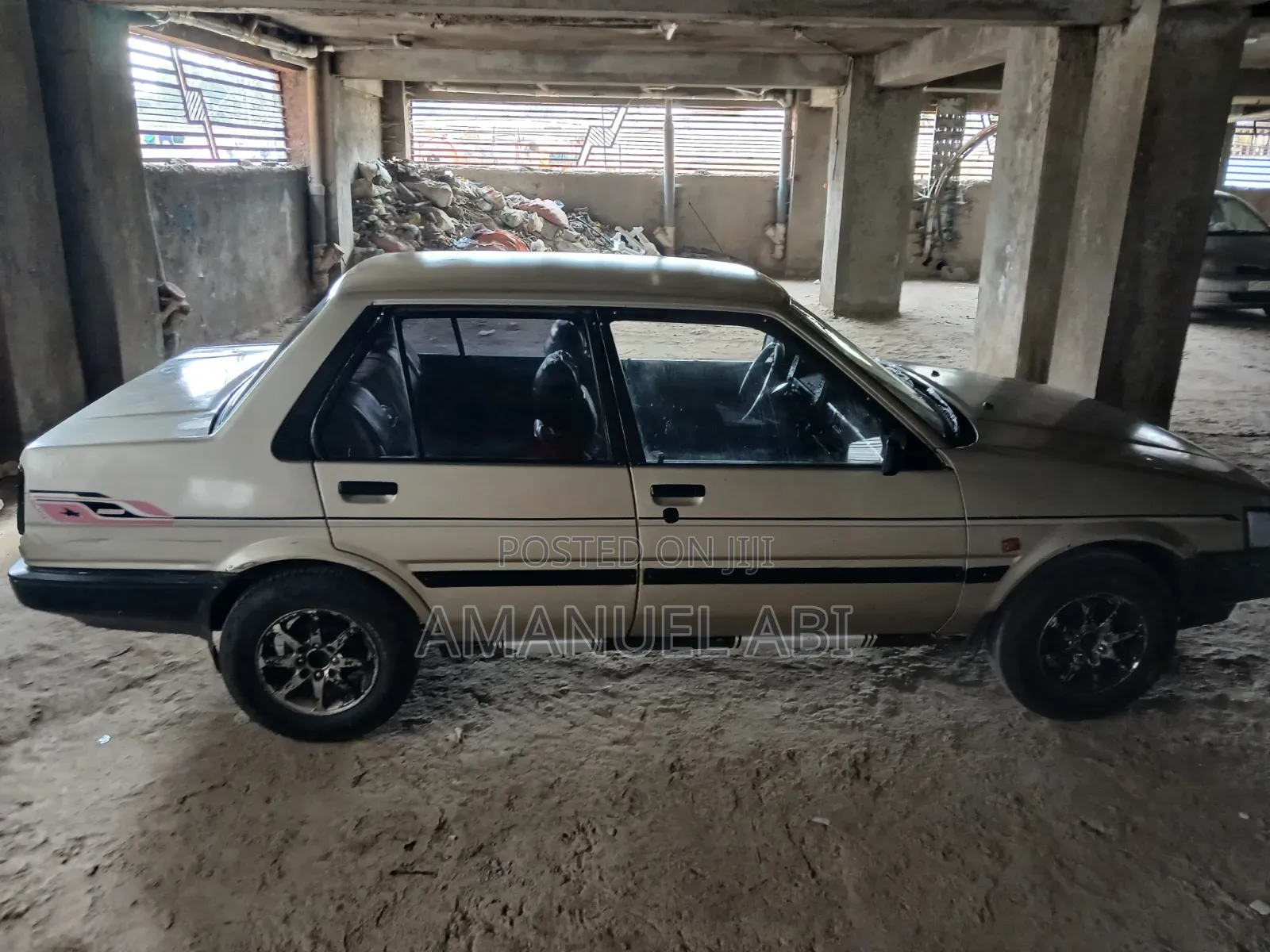 Toyota Corolla 1986 Brown