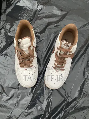 Nike Air Force 1