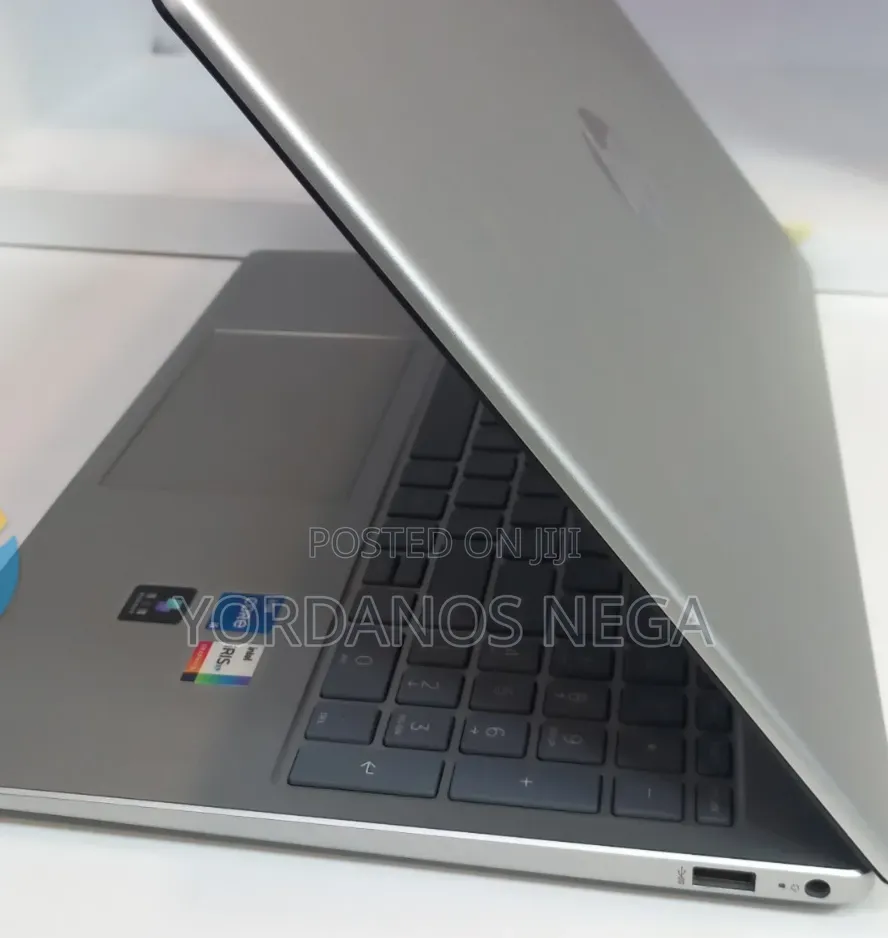 New Laptop HP Stream Notebook 16GB Intel Core i5 SSD 1T