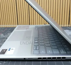 New Laptop Dell Inspiron 14 Plus 7440 16GB Intel Core Ultra 7 SSD 1T