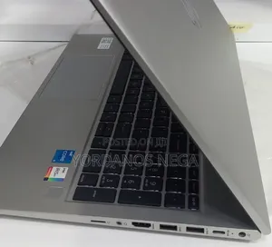 New Laptop HP ProBook 450 G8 16GB Intel Core i5 SSD 512GB