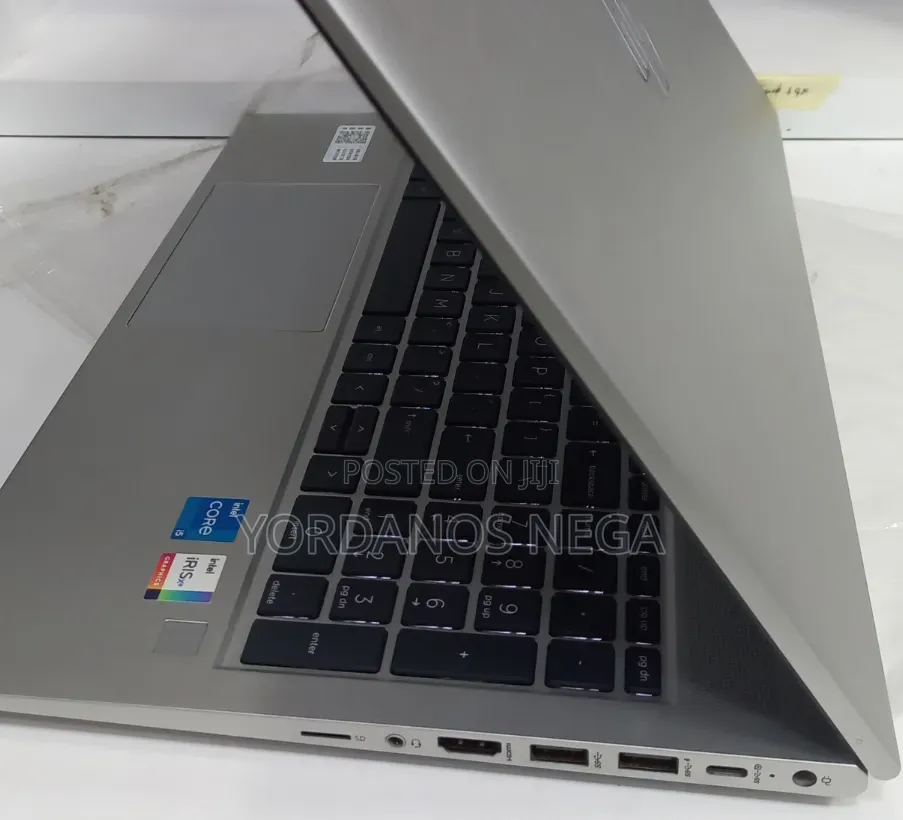 New Laptop HP ProBook 450 G8 16GB Intel Core i5 SSD 512GB