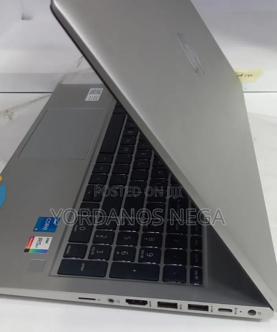 New Laptop HP ProBook 450 G8 16GB Intel Core i5 SSD 512GB