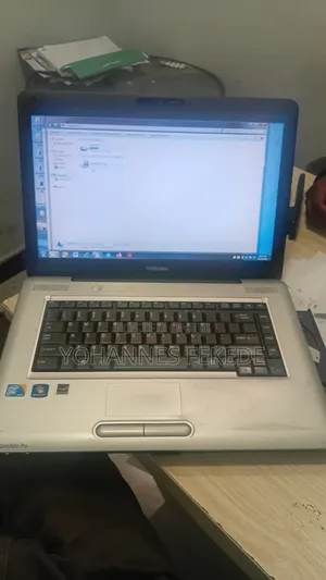 Laptop Toshiba Satellite C665 2GB HDD 320GB