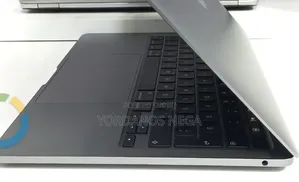 New Laptop Apple MacBook Pro 2021 M1 8GB Apple M1 Pro SSD 256GB