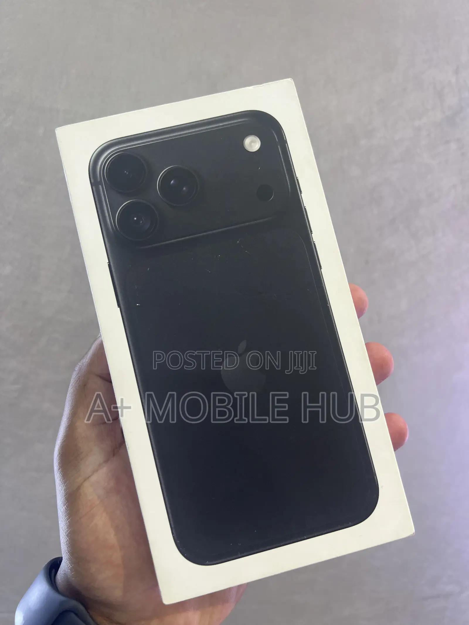 New Apple iPhone 18 Pro Max 256 GB Black