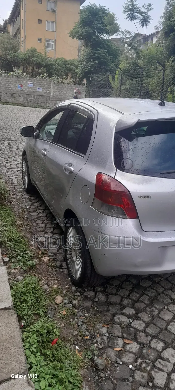 Toyota Yaris 2010 Silver