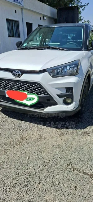 Toyota Raize 2022 White