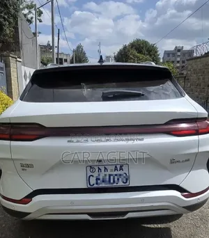 BYD Song Plus 2024 White