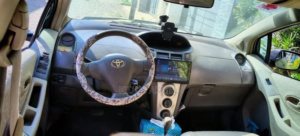 Toyota Yaris 2010