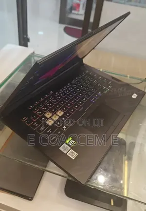 New Laptop Asus ROG Strix G15 16GB Intel Core i7 SSD 512GB