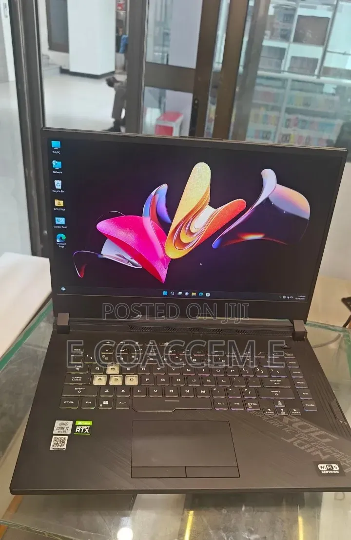 New Laptop Asus ROG Strix G15 16GB Intel Core i7 SSD 512GB