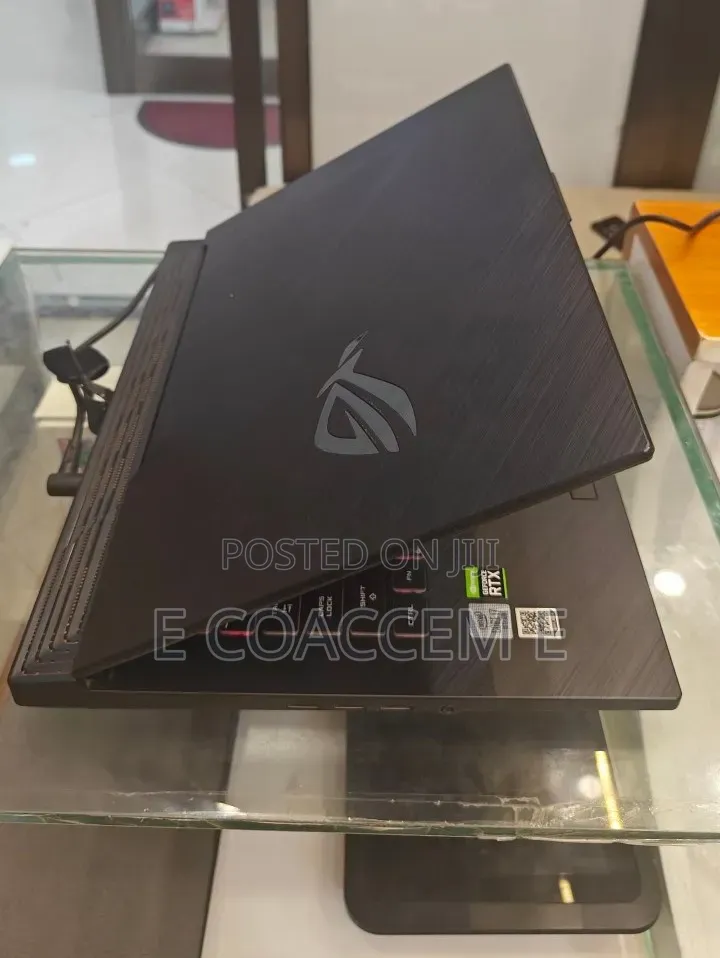 New Laptop Asus ROG Strix G15 16GB Intel Core i7 SSD 512GB