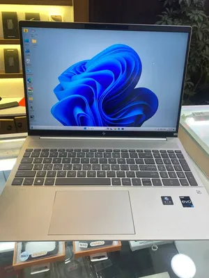 New Laptop HP Pavilion 15 16GB Intel Core i7 SSD 1T