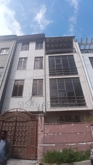 Furnished 5bdrm House in ቤት, Nifas Silk-Lafto for sale