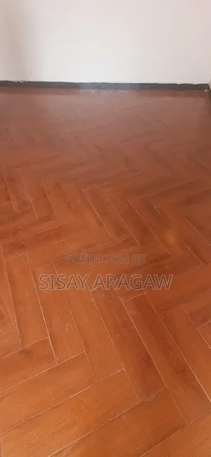 Furnished 5bdrm House in ቤት, Nifas Silk-Lafto for sale