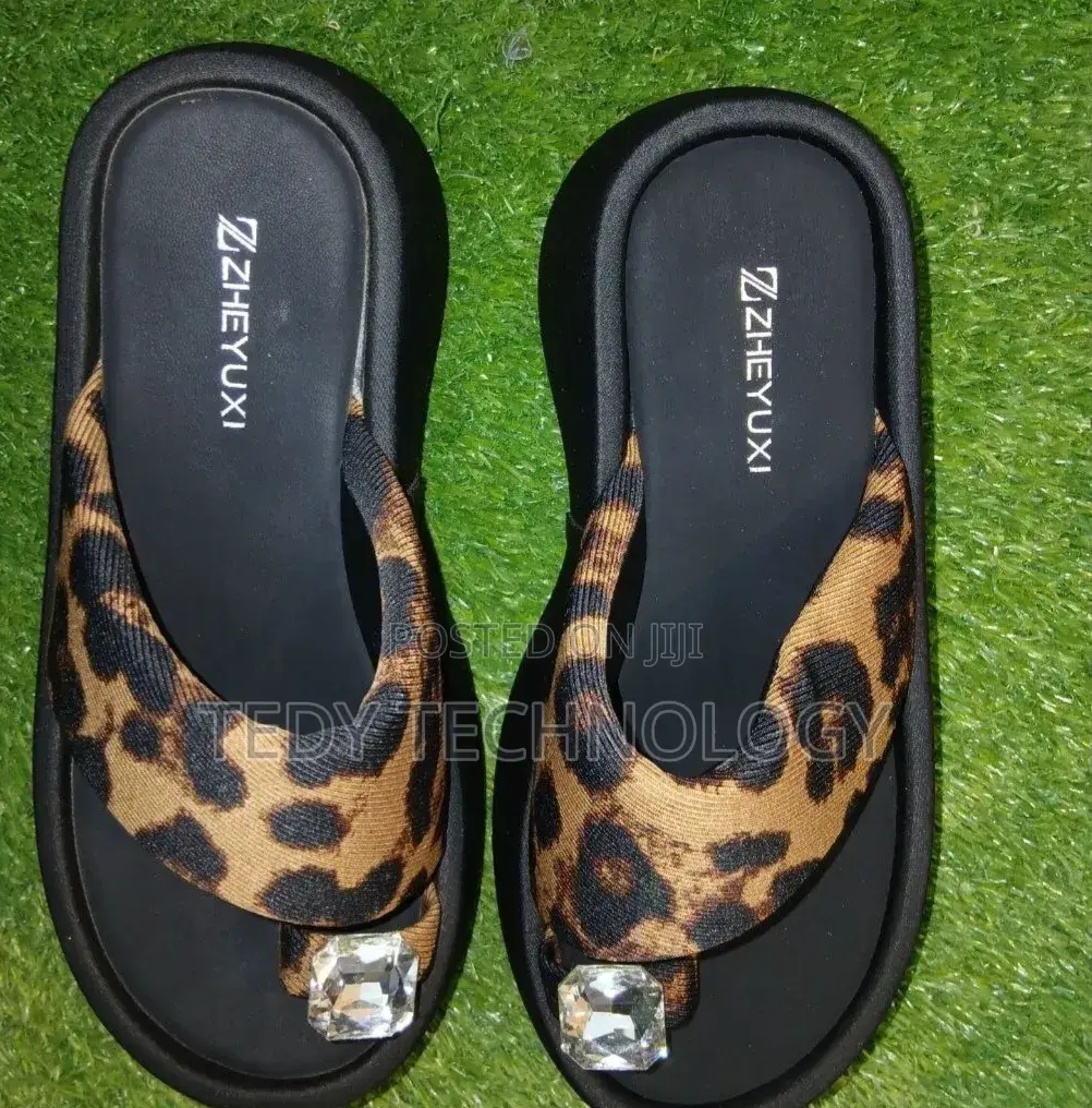 ቆንጆ ጫማ ይፈልጋሉ 22 እኛጋር ይምጡ