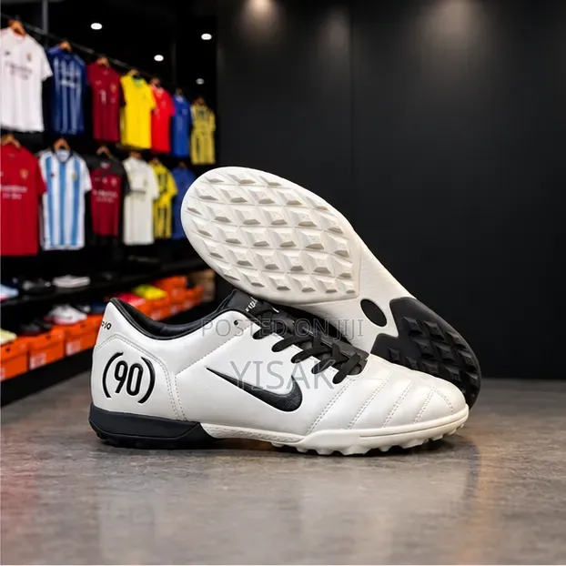 Nike 90 Futsal Shoes