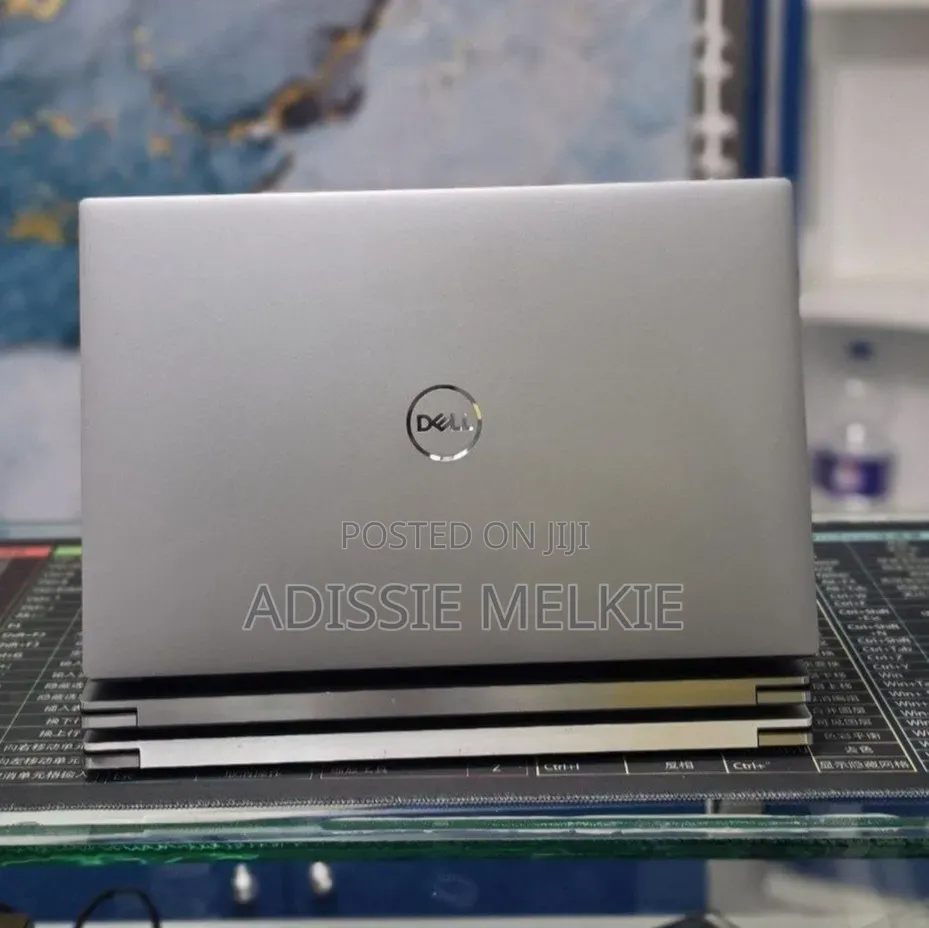 New Laptop Dell Precision 5560 32GB Intel Core i7 SSD 1T
