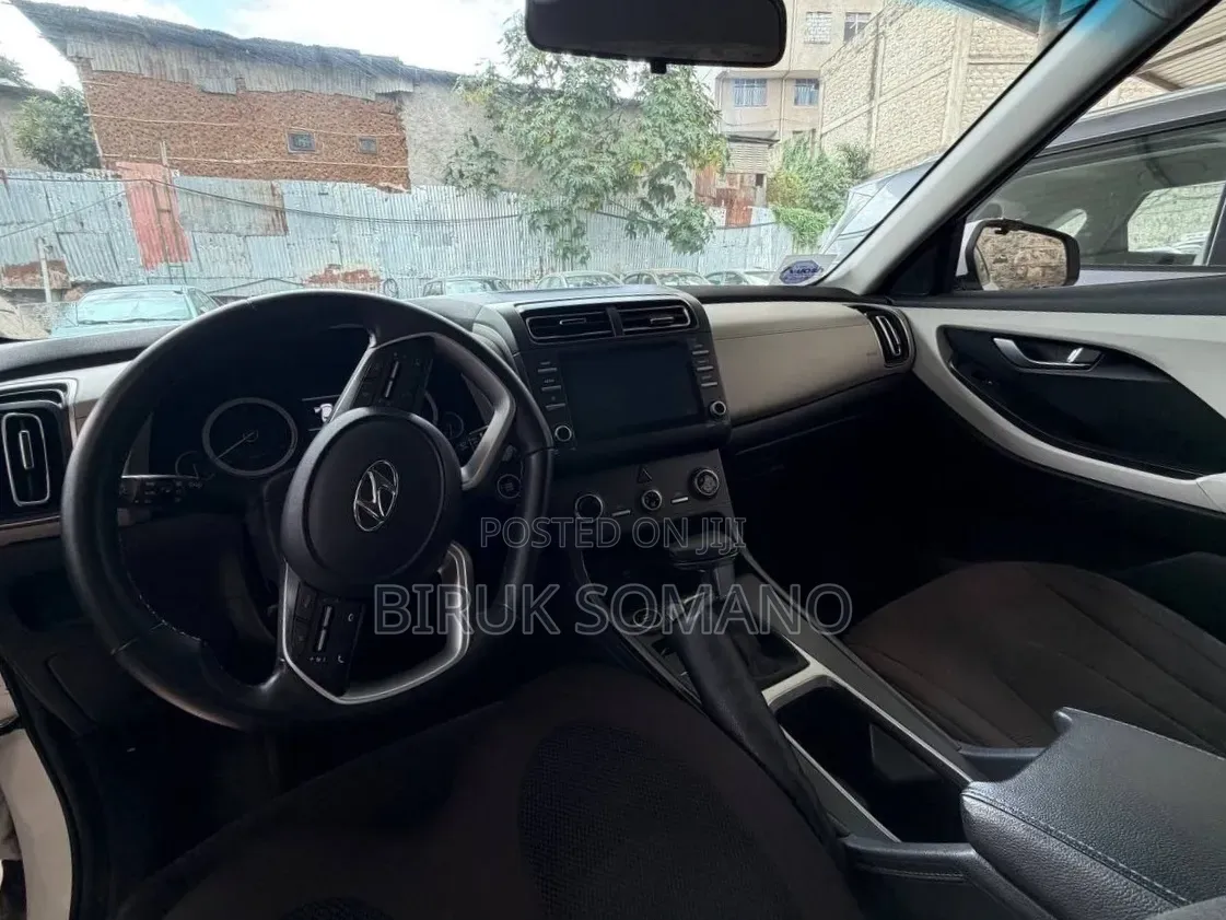 Hyundai Creta 2021 Off white