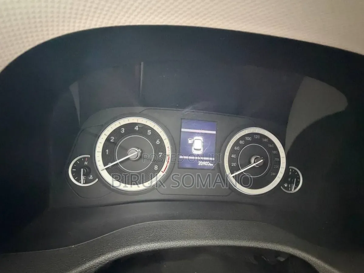 Hyundai Creta 2021 Off white