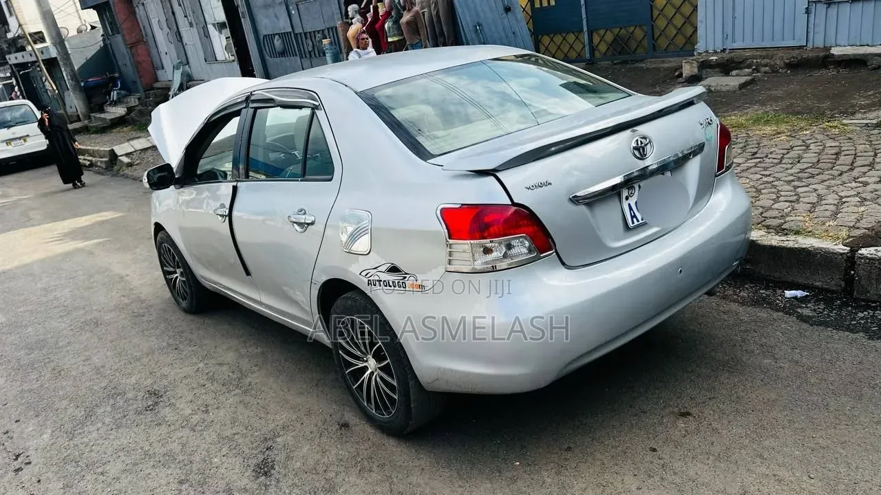 Toyota Yaris 2007 Silver