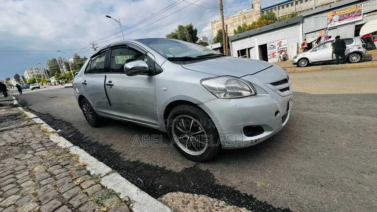 Toyota Yaris 2007 Silver