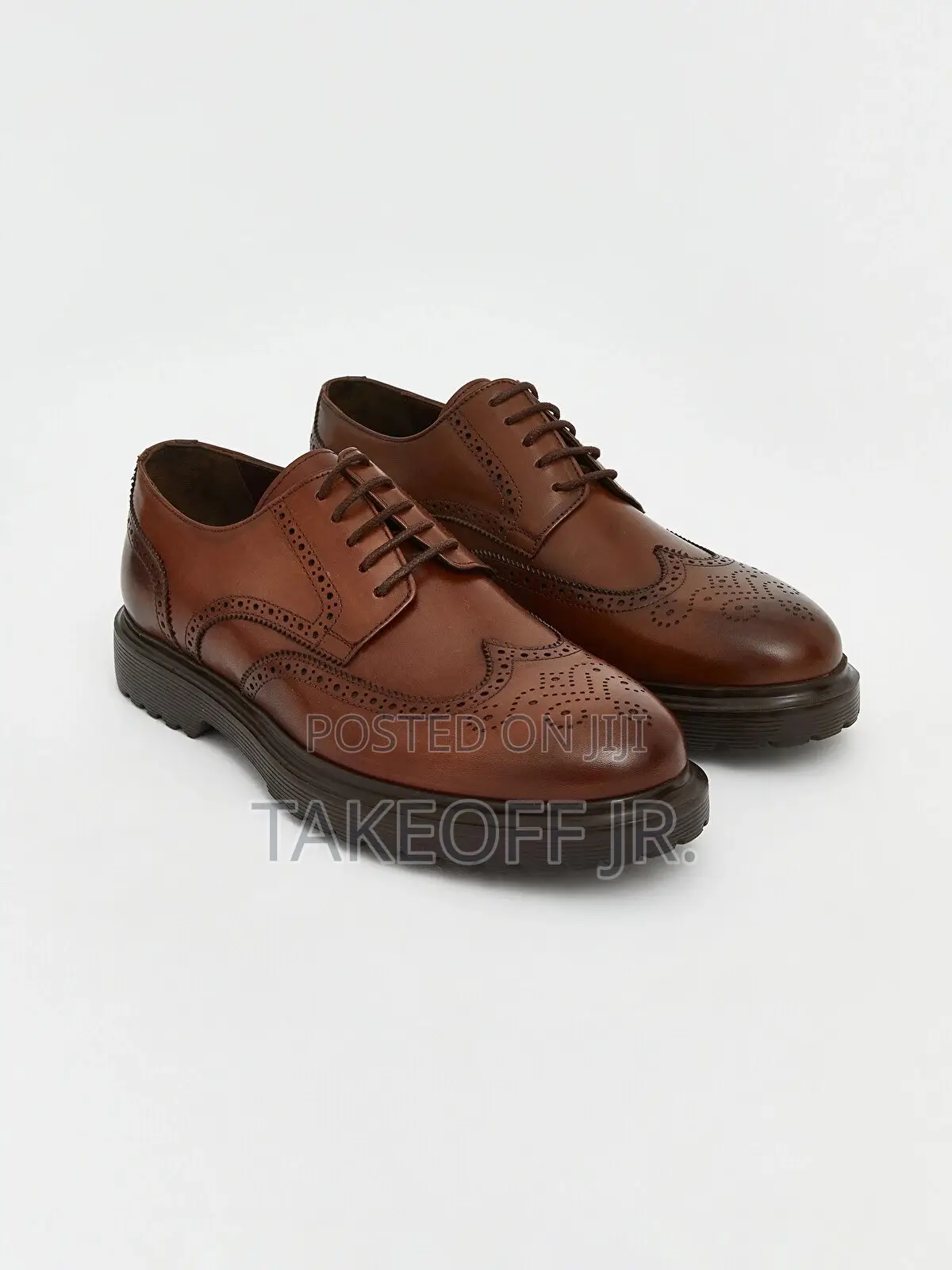 Emeri Men’s Leather Wingtip Oxfords