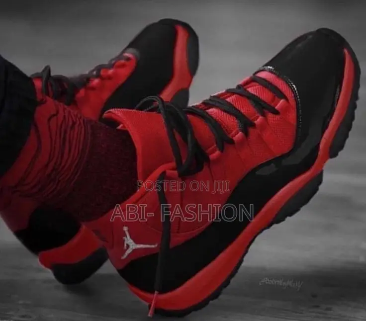 Air Jordan 11 Toro Red | New Arrival | Size 40, 41, 42, 43, 44