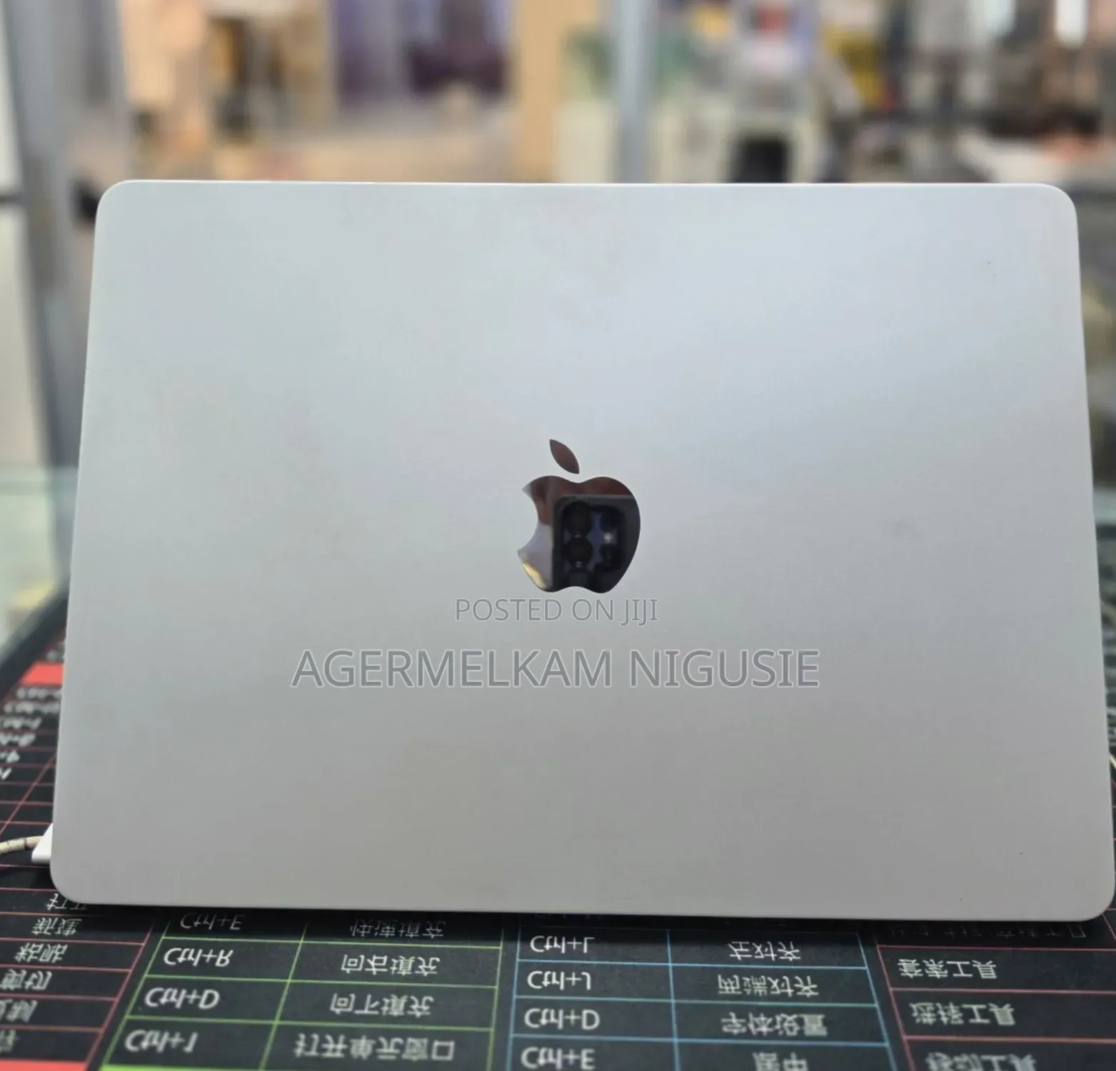 New Laptop Apple MacBook Air 2025 M4 16GB Intel Core Ultra 7 SSD 512GB