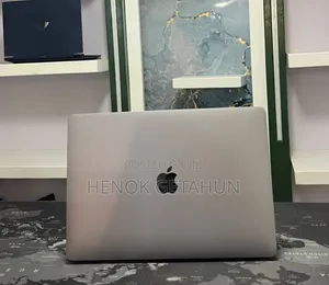 New Laptop Apple MacBook Pro 2020 8GB Apple M1 SSD 512GB