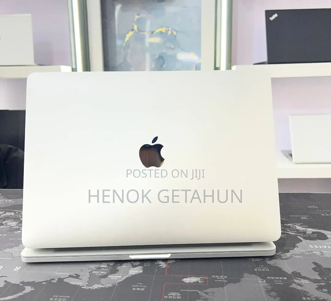 New Laptop Apple MacBook Pro 2020 16GB Apple M2 SSD 256GB