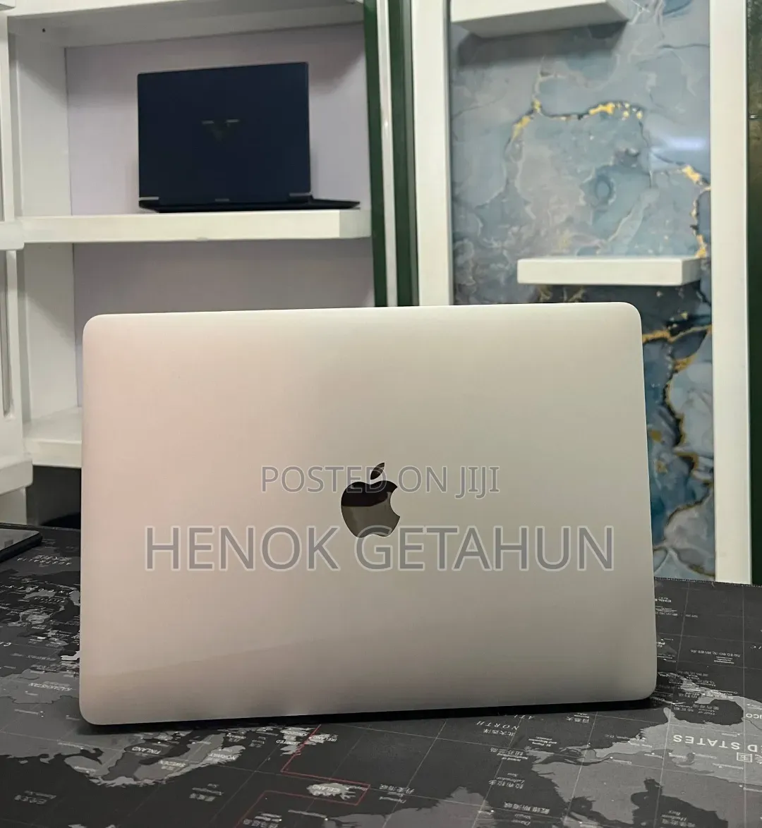 New Laptop Apple MacBook 2020 32GB Intel Core i7 SSD 1T