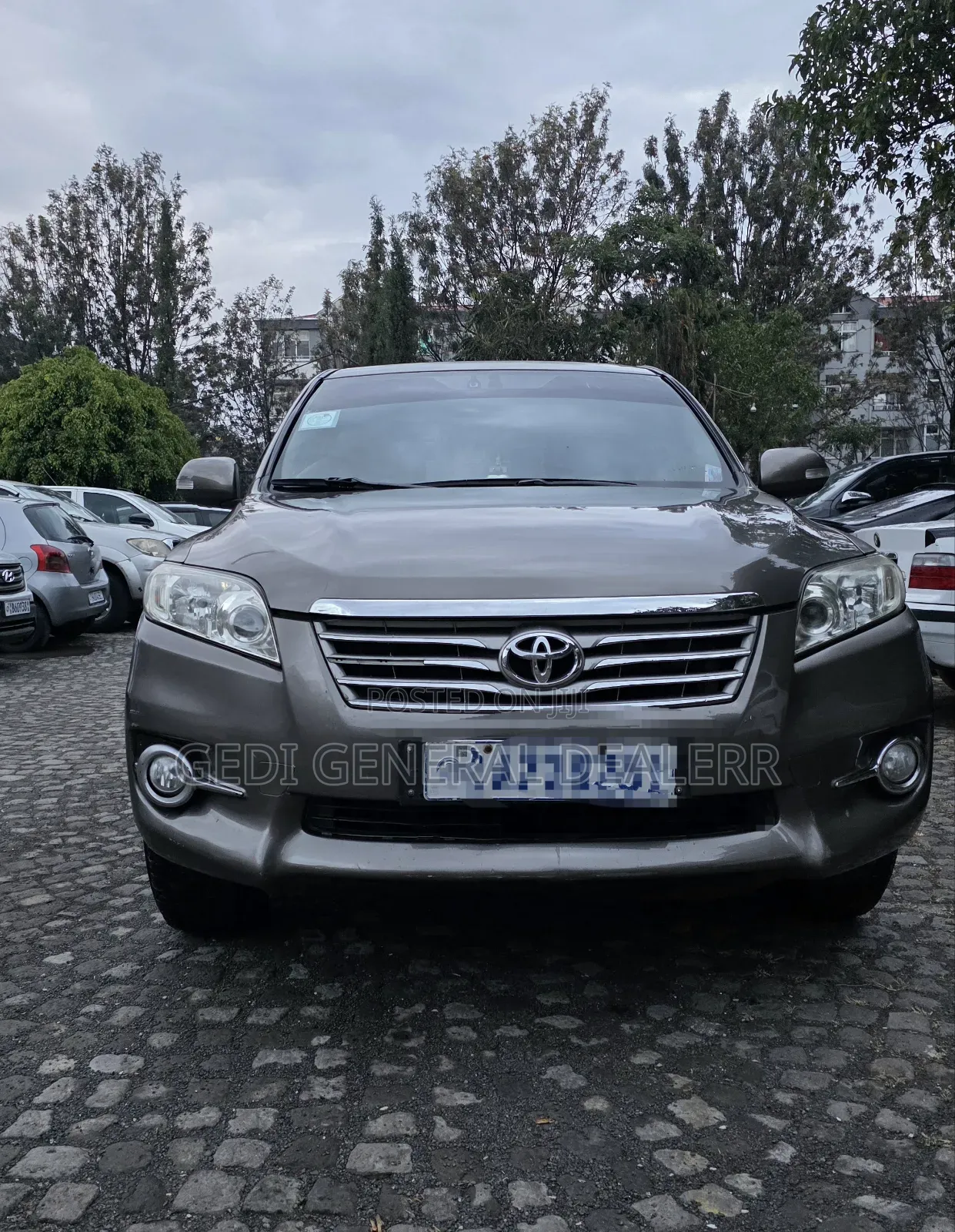 Toyota RAV4 2012 Brown