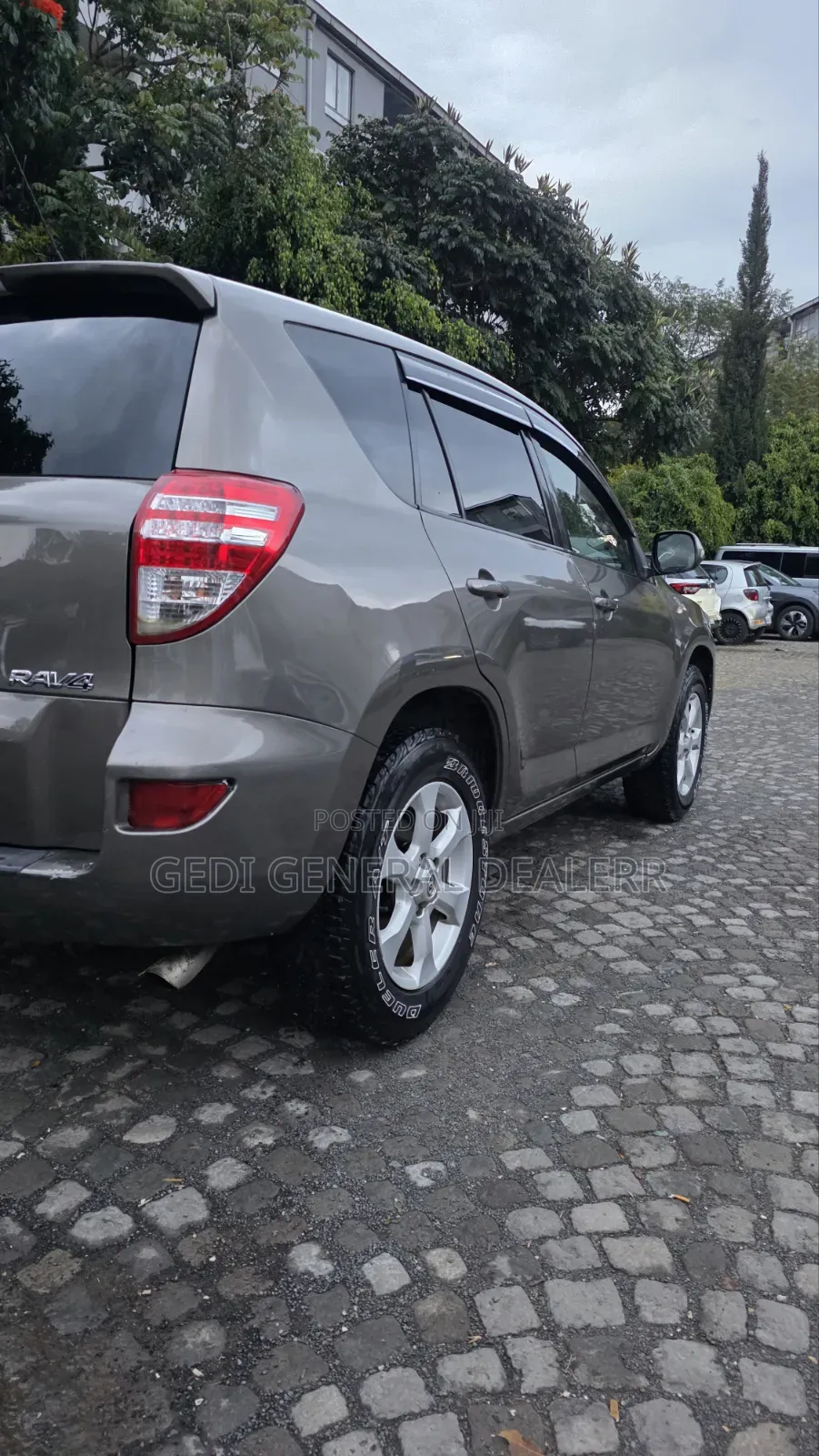 Toyota RAV4 2012 Brown
