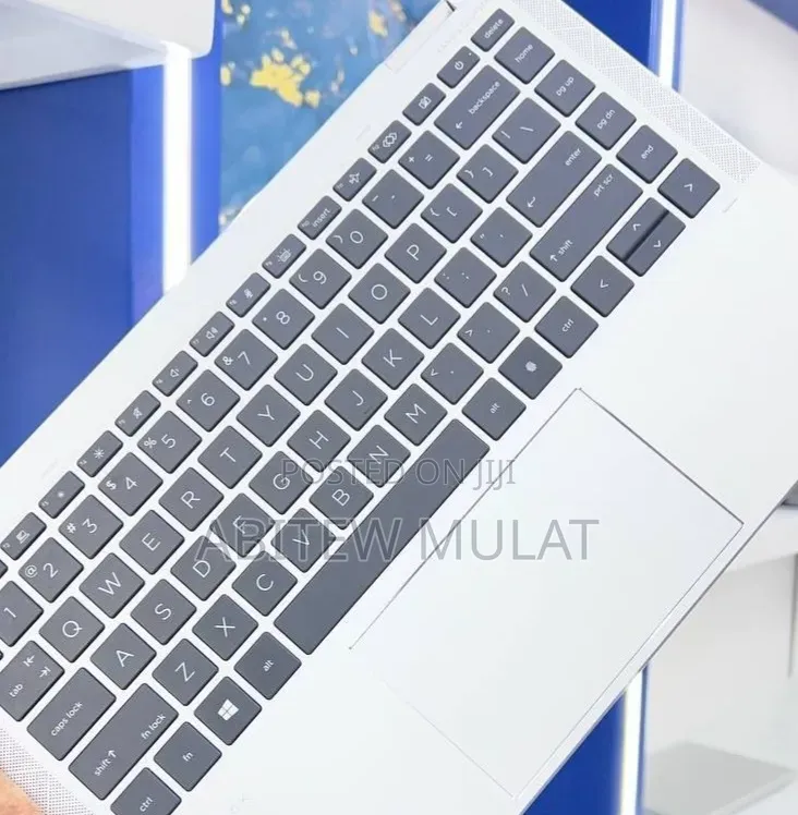 New Laptop HP EliteBook x360 1040 G7 16GB Intel Core i7 SSD 512GB