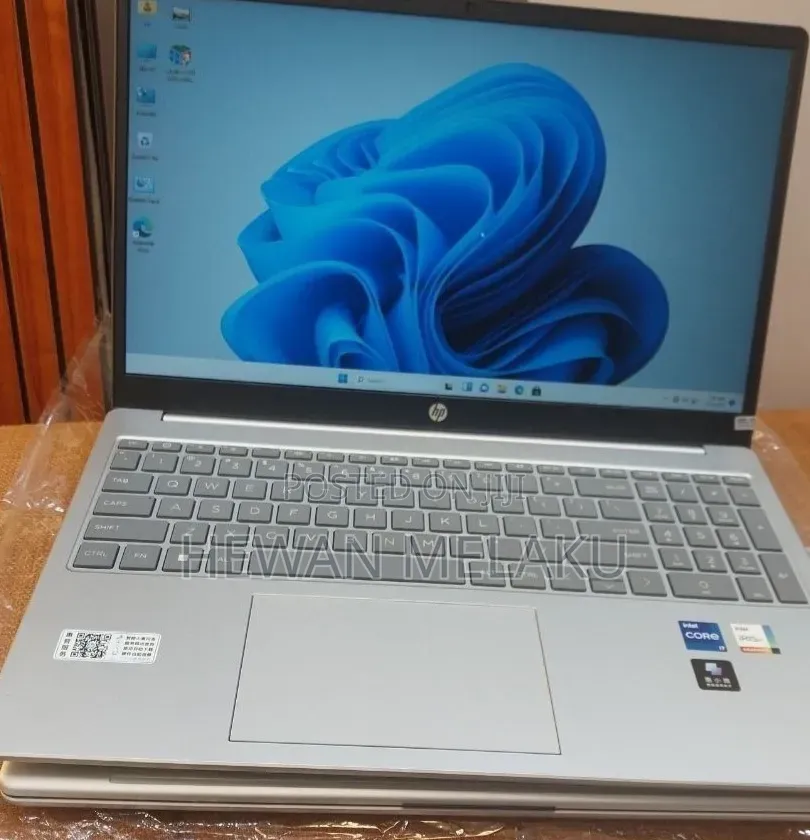 New Laptop HP Stream Notebook 16GB Intel Core i7 SSD 1T