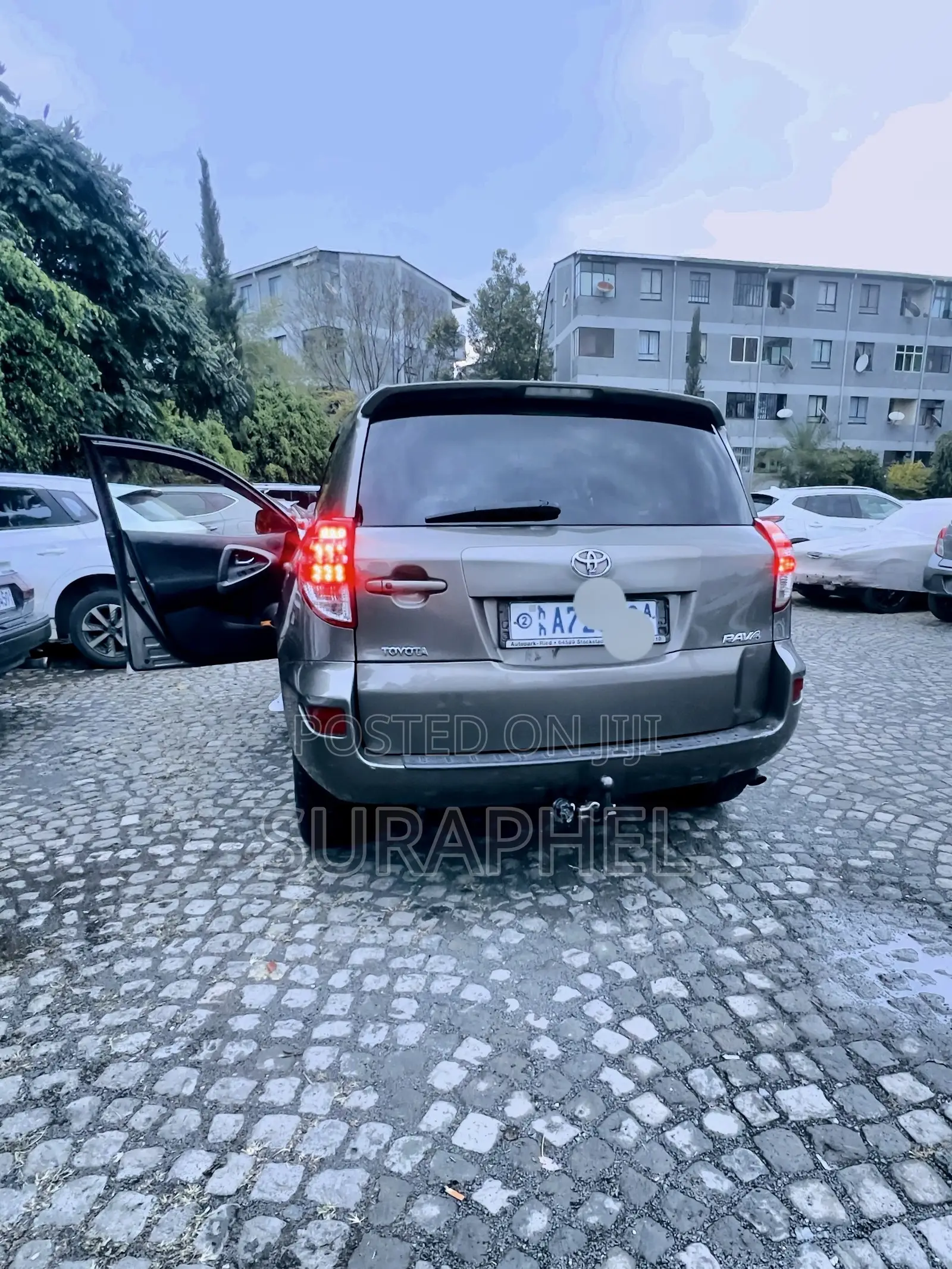 Toyota RAV4 2012 Brown