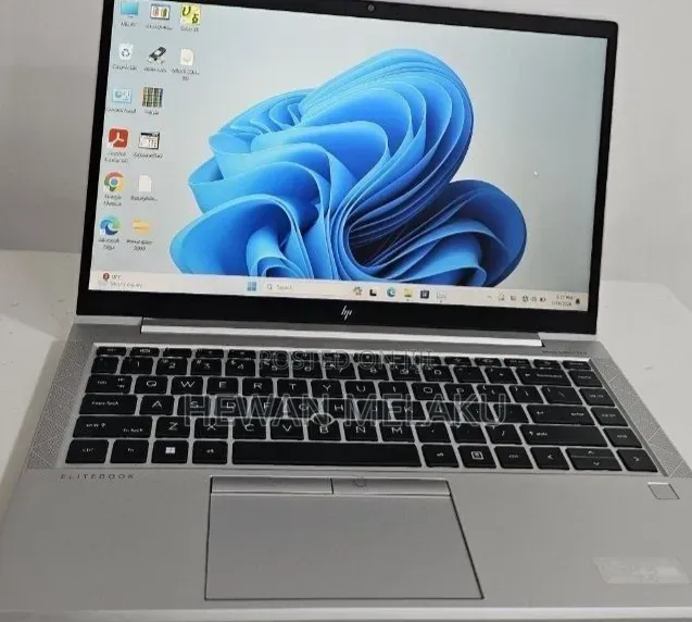 New Laptop HP EliteBook 840 G8 16GB Intel Core i7 SSD 512GB