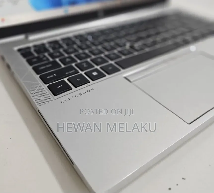 New Laptop HP EliteBook 840 G8 16GB Intel Core i7 SSD 512GB