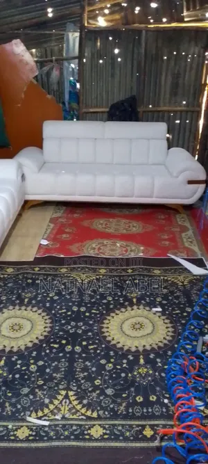 ቅንጡ የቤት ውስጥ ሶፋዎች