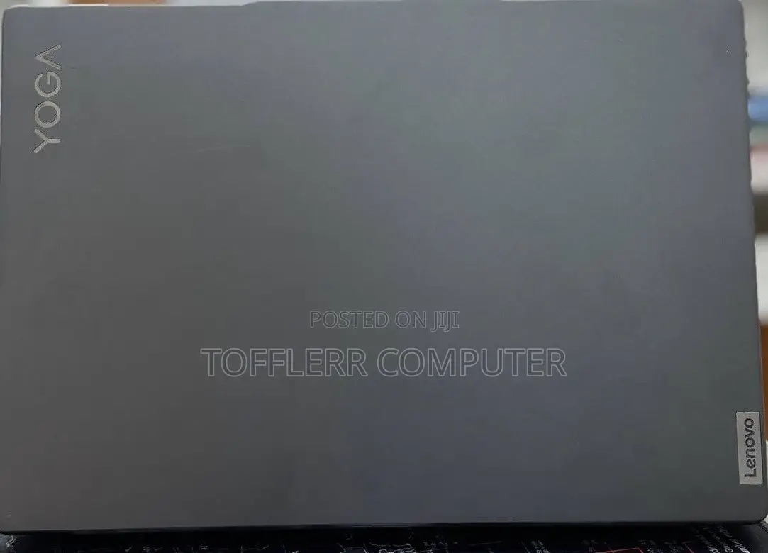 New Laptop Lenovo Yoga Slim 7 16GB AMD Ryzen 7 SSD 512GB