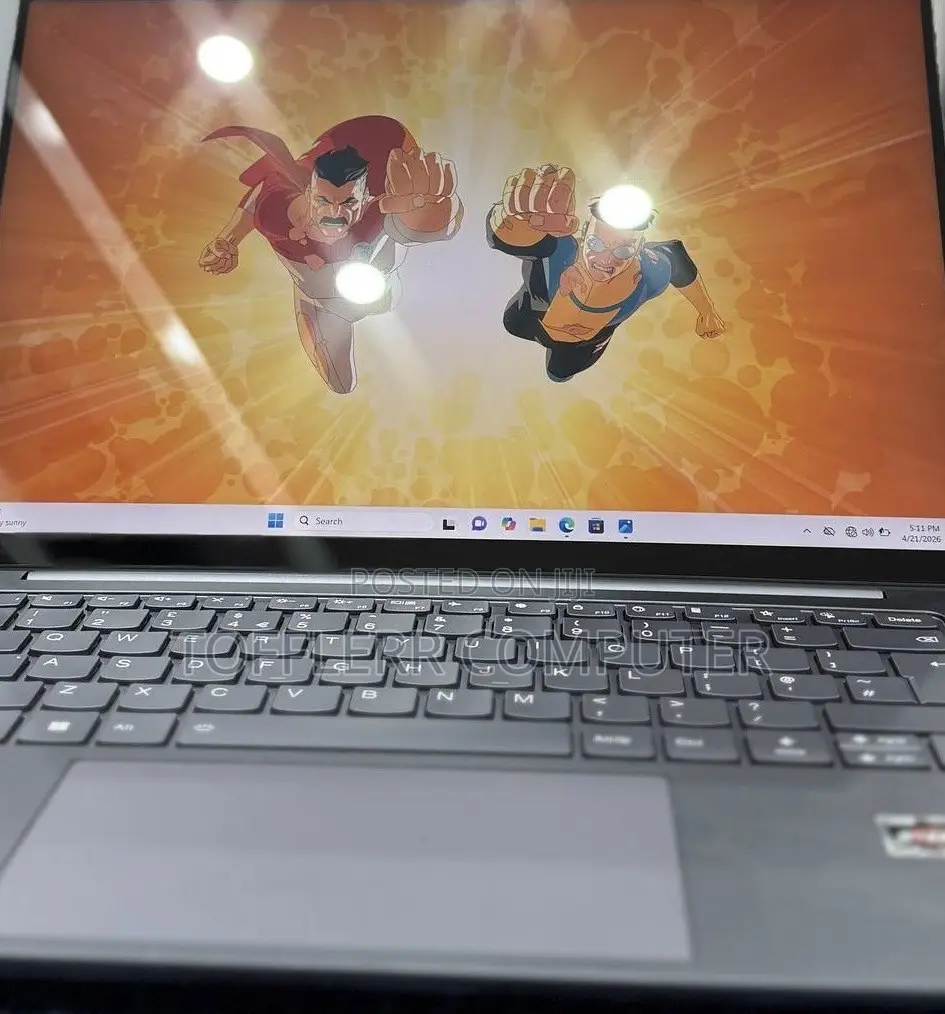 New Laptop Lenovo Yoga Slim 7 16GB AMD Ryzen 7 SSD 512GB