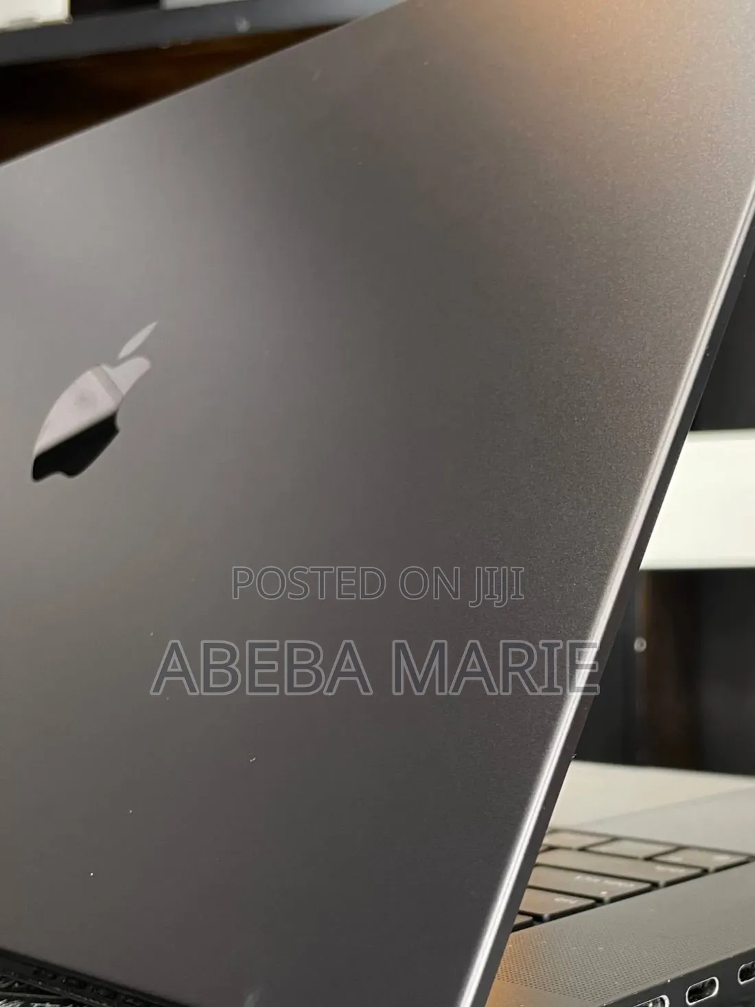 New Laptop Apple MacBook Pro 2024 M4 Max 48GB Apple M4 Max SSD 2T