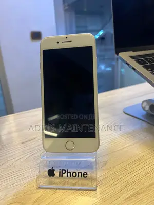 Apple iPhone 7 128 GB Silver