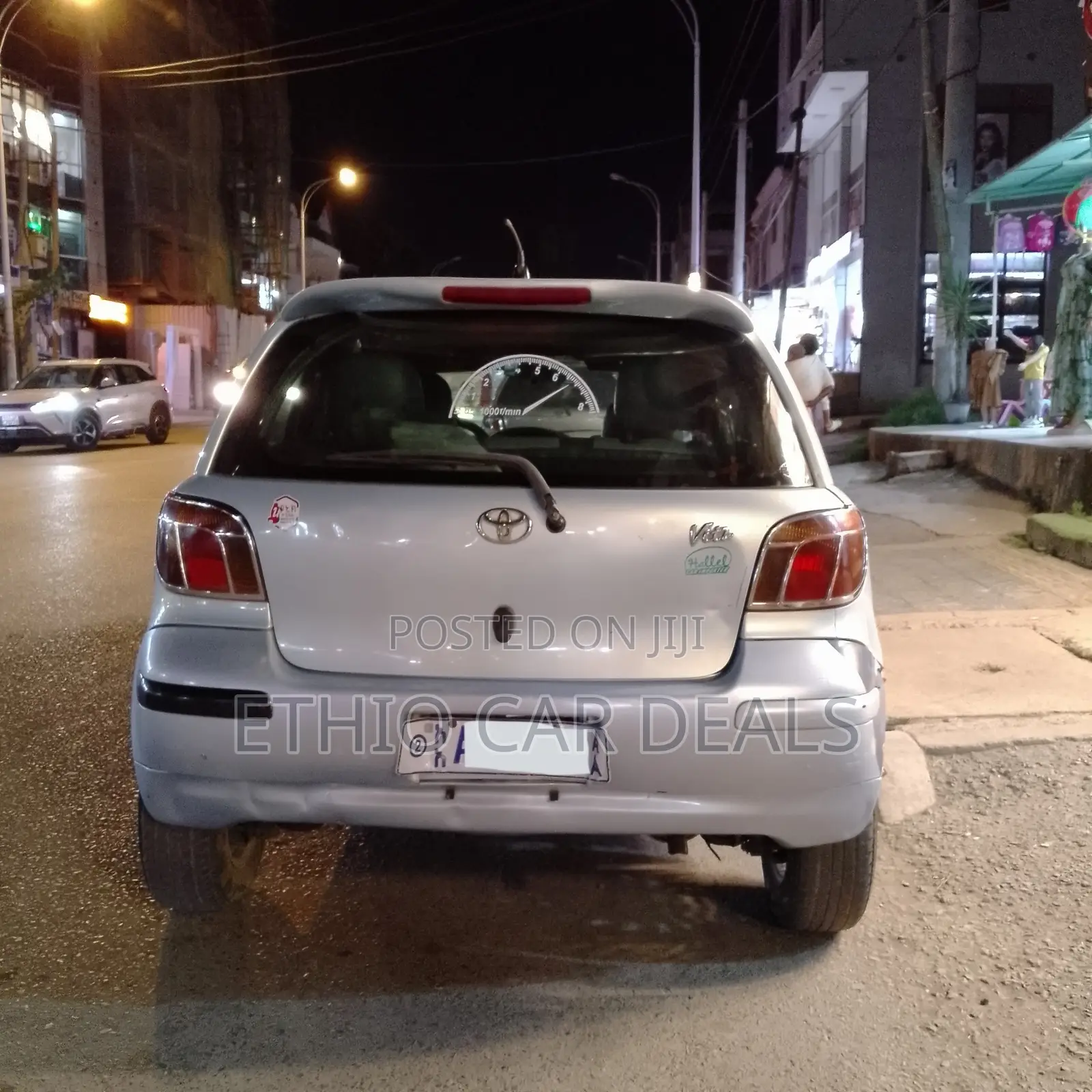 Toyota Vitz 2004 Blue
