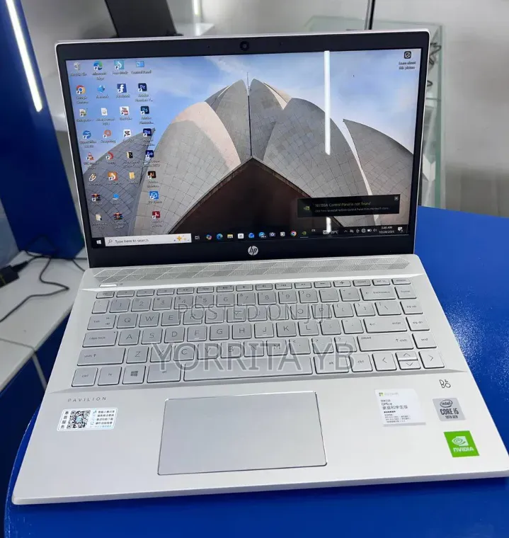 New Laptop HP Pavilion 15 8GB Intel Core i5 SSD 512GB