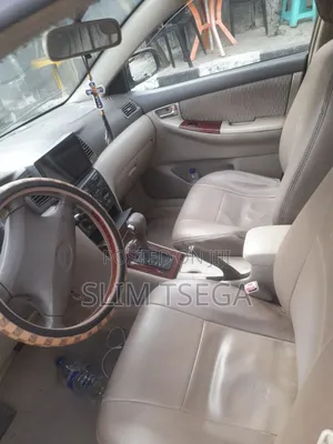 Toyota Corolla 2007 White