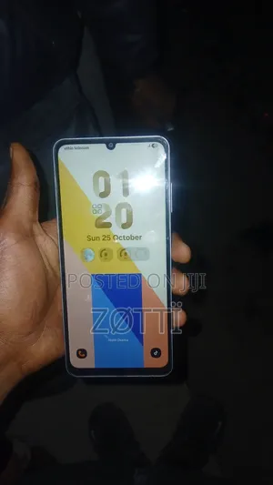 Samsung Galaxy A06 64 GB Silver